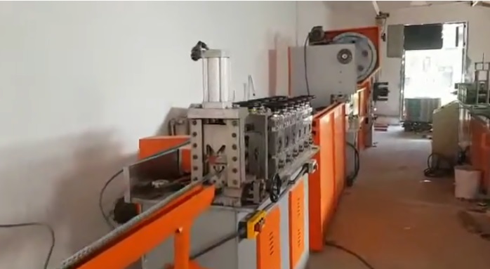 Delikli Alçı Köşe Üretim Hattı Makinası (Alçı köşe)